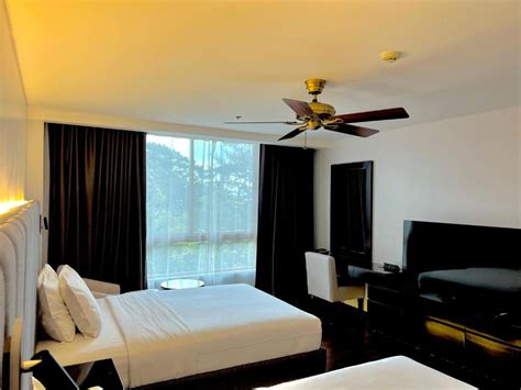 Forest Lodge at Camp John Hay 004, Baguio, .